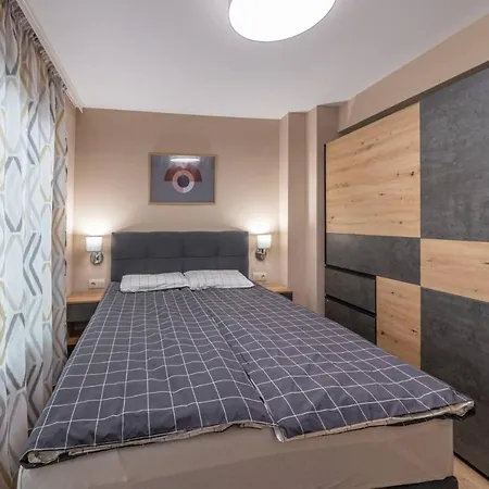 Apartmán комфорт на метри от морската градина и центъра Varna